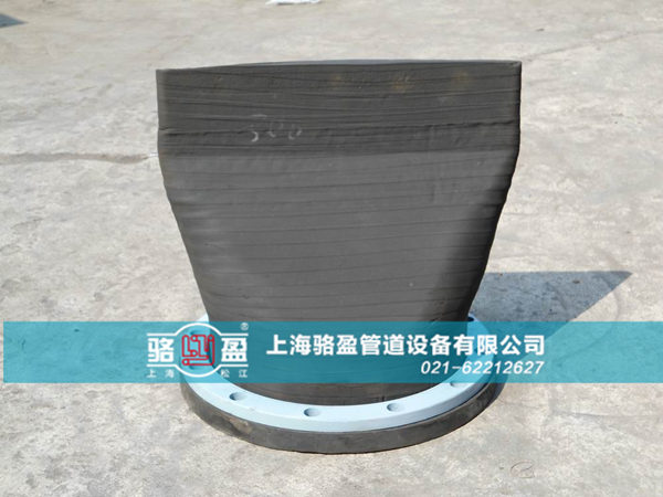 具體分析<a href=http://www.daogelasi.cn/ target=_blank class=infotextkey><a href=http://www.daogelasi.cn target=_blank class=infotextkey>法蘭式鴨嘴閥</a></a>的特點(diǎn)