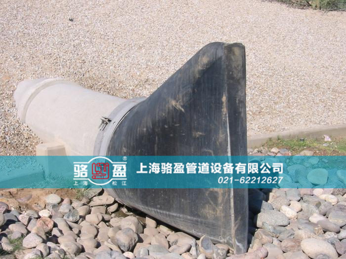 法蘭式<a href=http://www.daogelasi.cn/ target=_blank class=infotextkey><a href=http://www.daogelasi.cn target=_blank class=infotextkey>鴨嘴閥</a></a>適用于沙灘排放