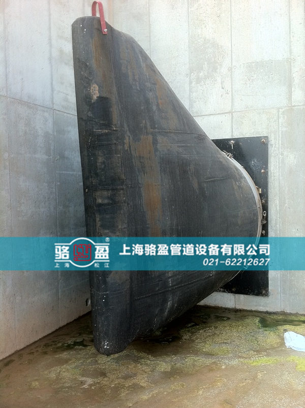 延邊汪清縣彎嘴法蘭式<a href=http://www.daogelasi.cn/ target=_blank class=infotextkey><a href=http://www.daogelasi.cn target=_blank class=infotextkey>鴨嘴閥</a></a>運(yùn)行現(xiàn)場